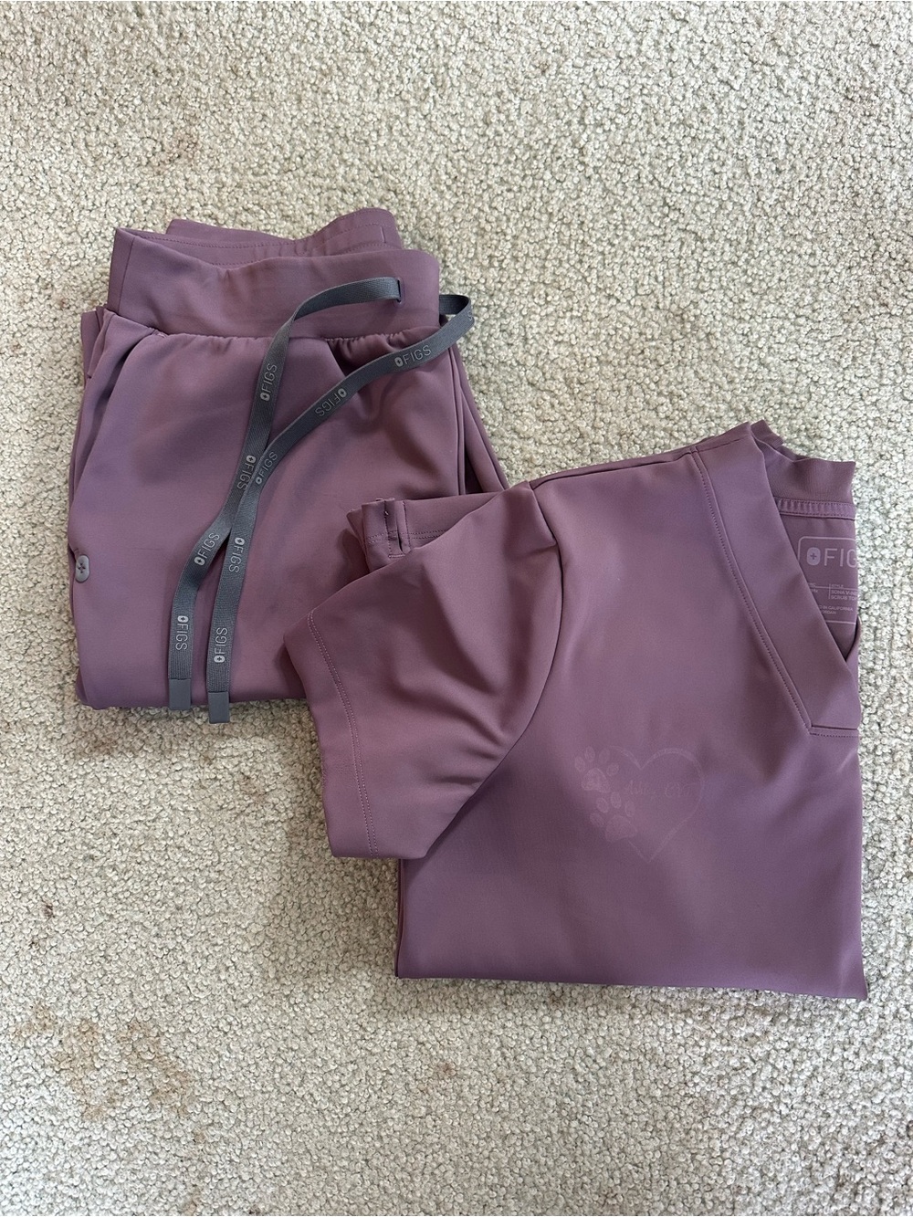 FIGS FORMX PLUM SCRUB SET- SIZE LARGE